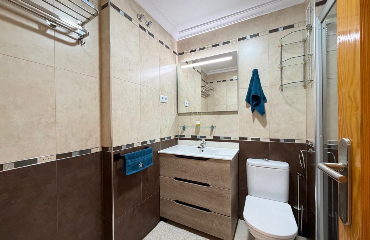 Resale - Apartment -
Torrevieja - Playa del Cura