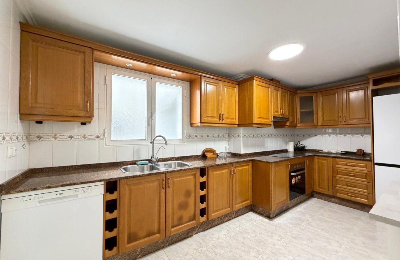 Resale - Apartment -
Torrevieja - Playa del Cura
