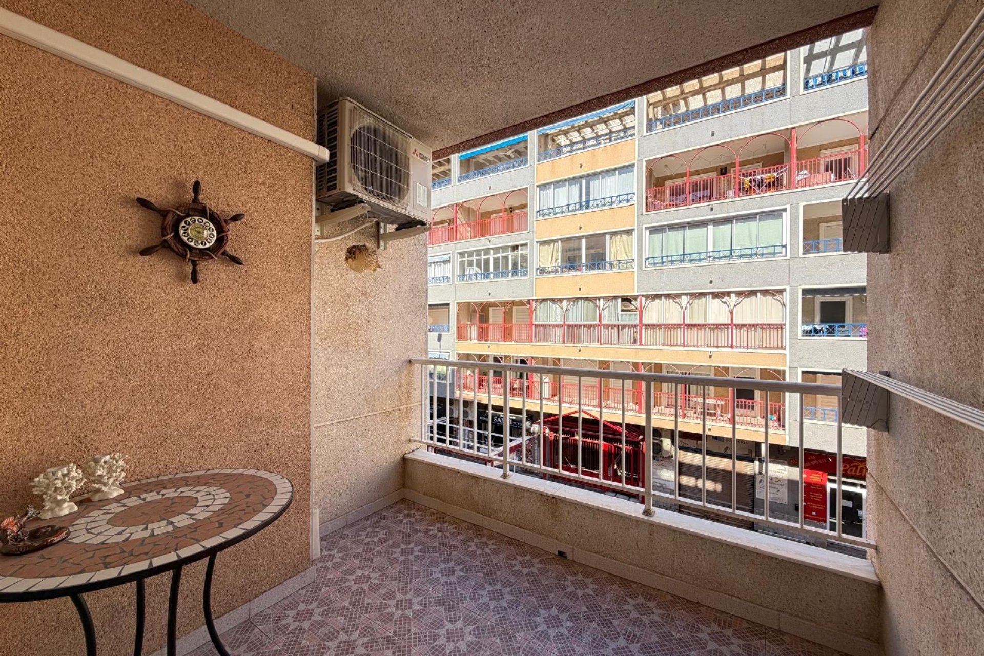 Resale - Apartment -
Torrevieja - Playa del Cura