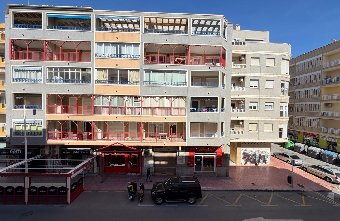 Resale - Apartment -
Torrevieja - Playa del Cura