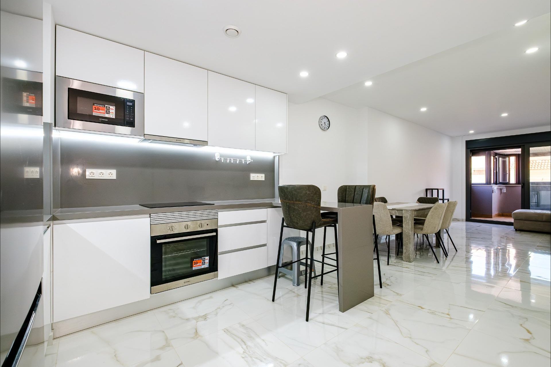 Resale - Apartment -
Torrevieja - Playa del Cura