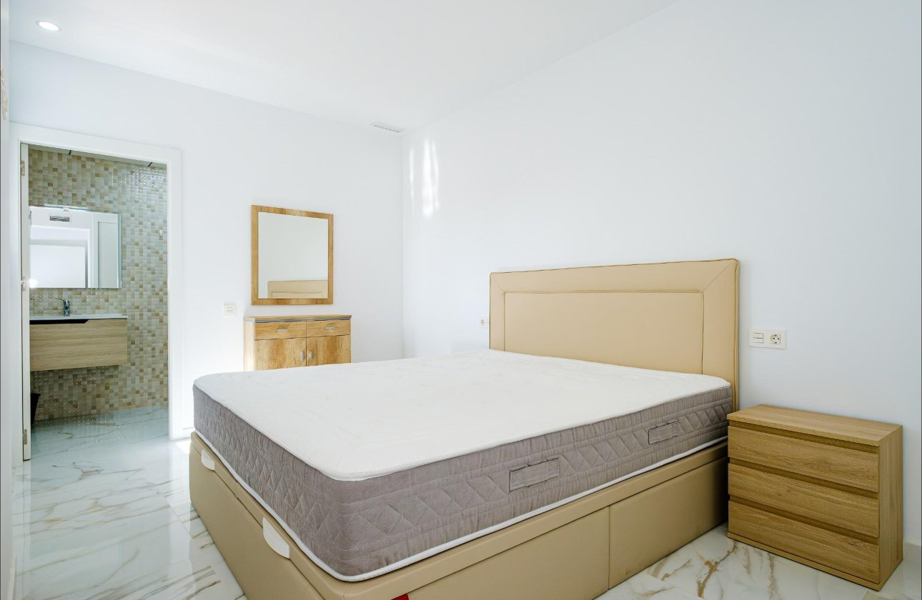 Resale - Apartment -
Torrevieja - Playa del Cura