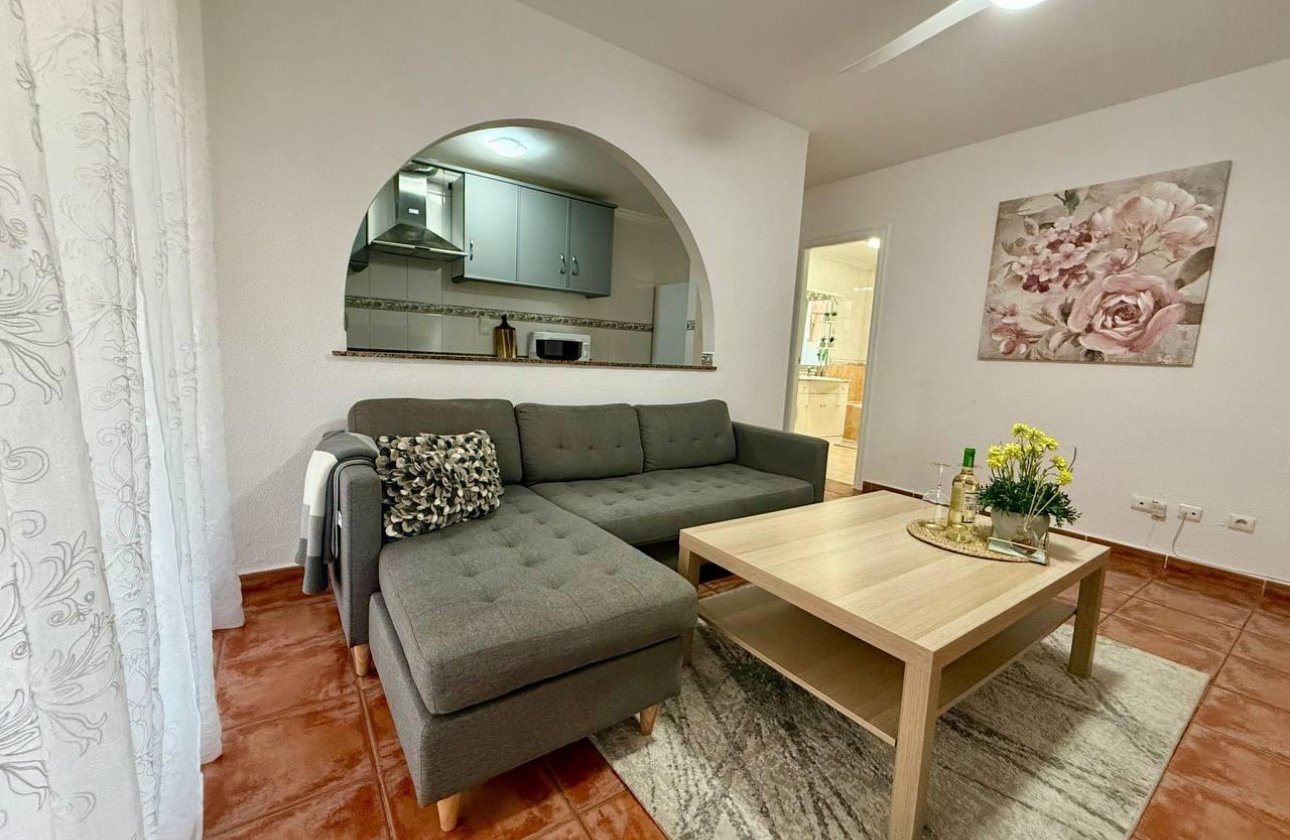 Resale - Apartment -
Torrevieja - Playa del Cura