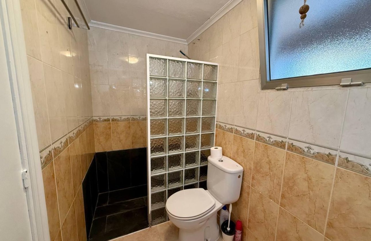 Resale - Apartment -
Torrevieja - Playa del Cura