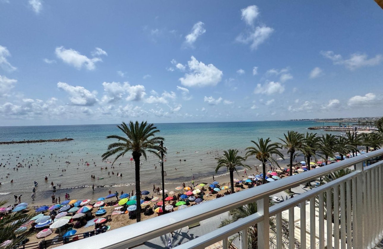 Resale - Apartment -
Torrevieja - Playa del Cura