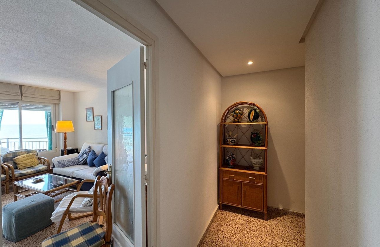 Resale - Apartment -
Torrevieja - Playa del Cura