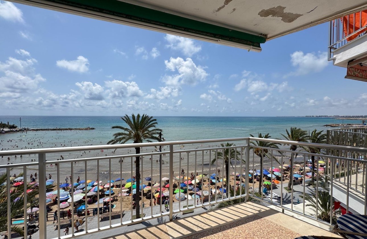 Resale - Apartment -
Torrevieja - Playa del Cura