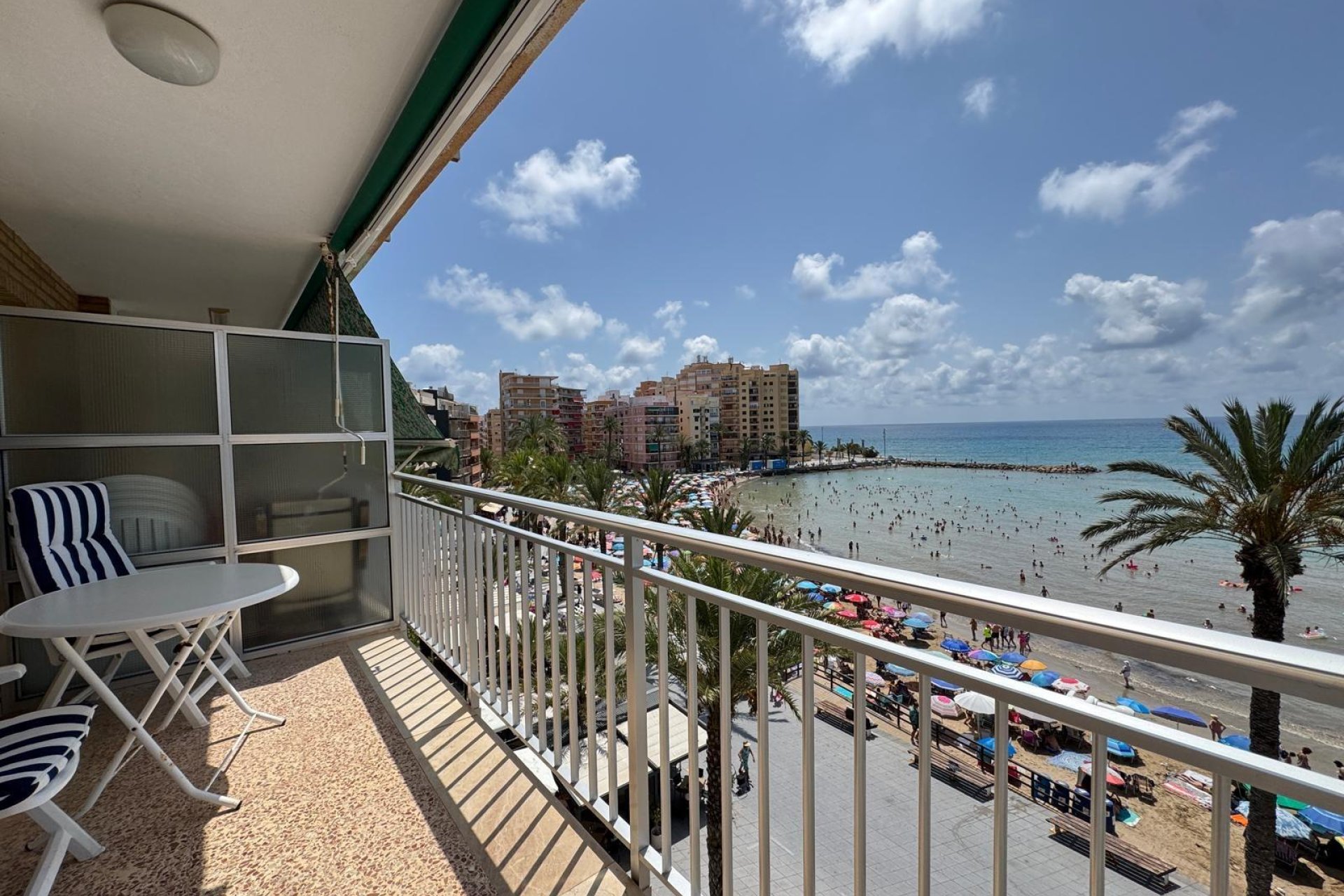 Resale - Apartment -
Torrevieja - Playa del Cura
