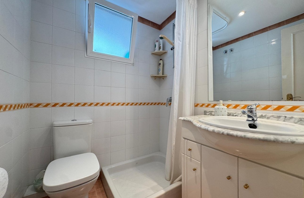 Resale - Apartment -
Torrevieja - Playa del Cura