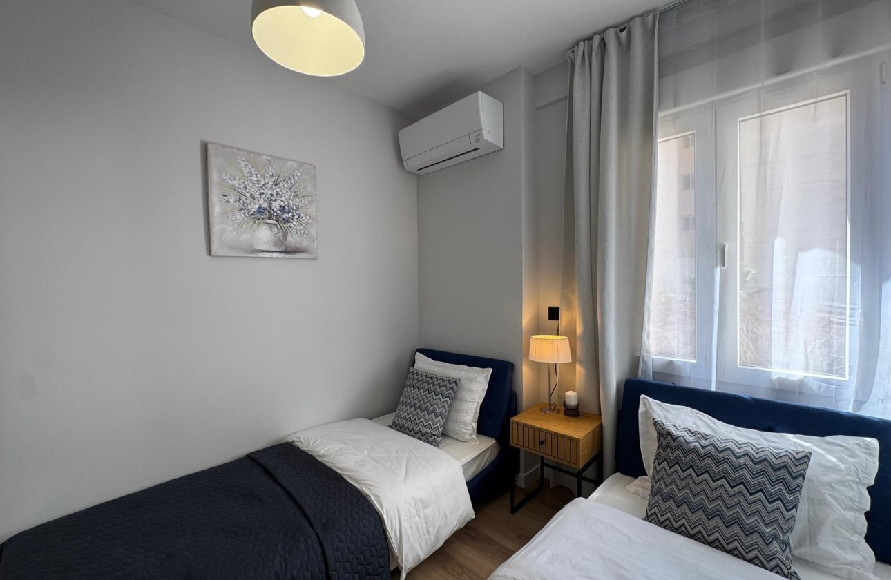 Resale - Apartment -
Torrevieja - Playa del Cura