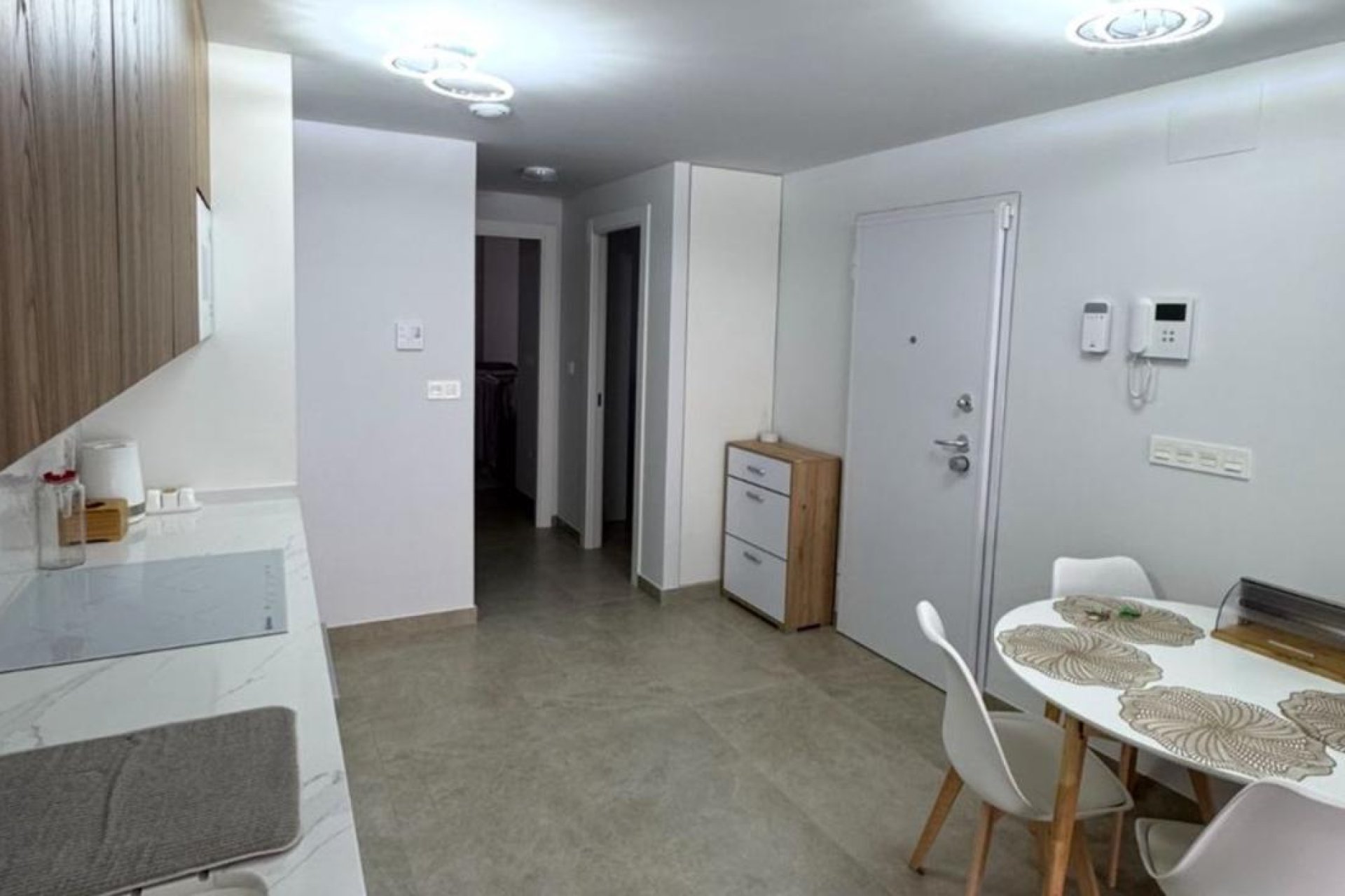 Resale - Apartment -
Torrevieja - Playa del Cura