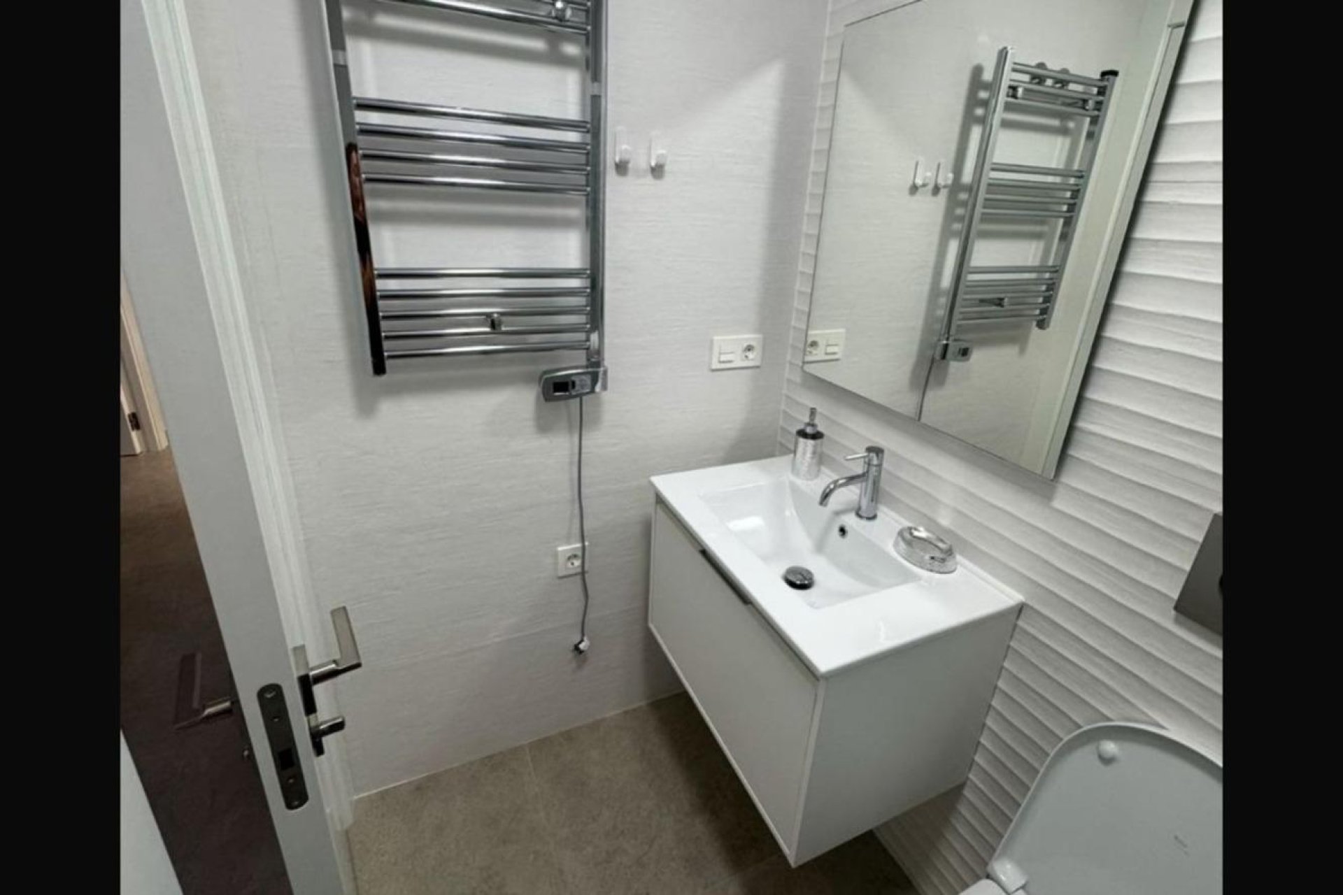Resale - Apartment -
Torrevieja - Playa del Cura