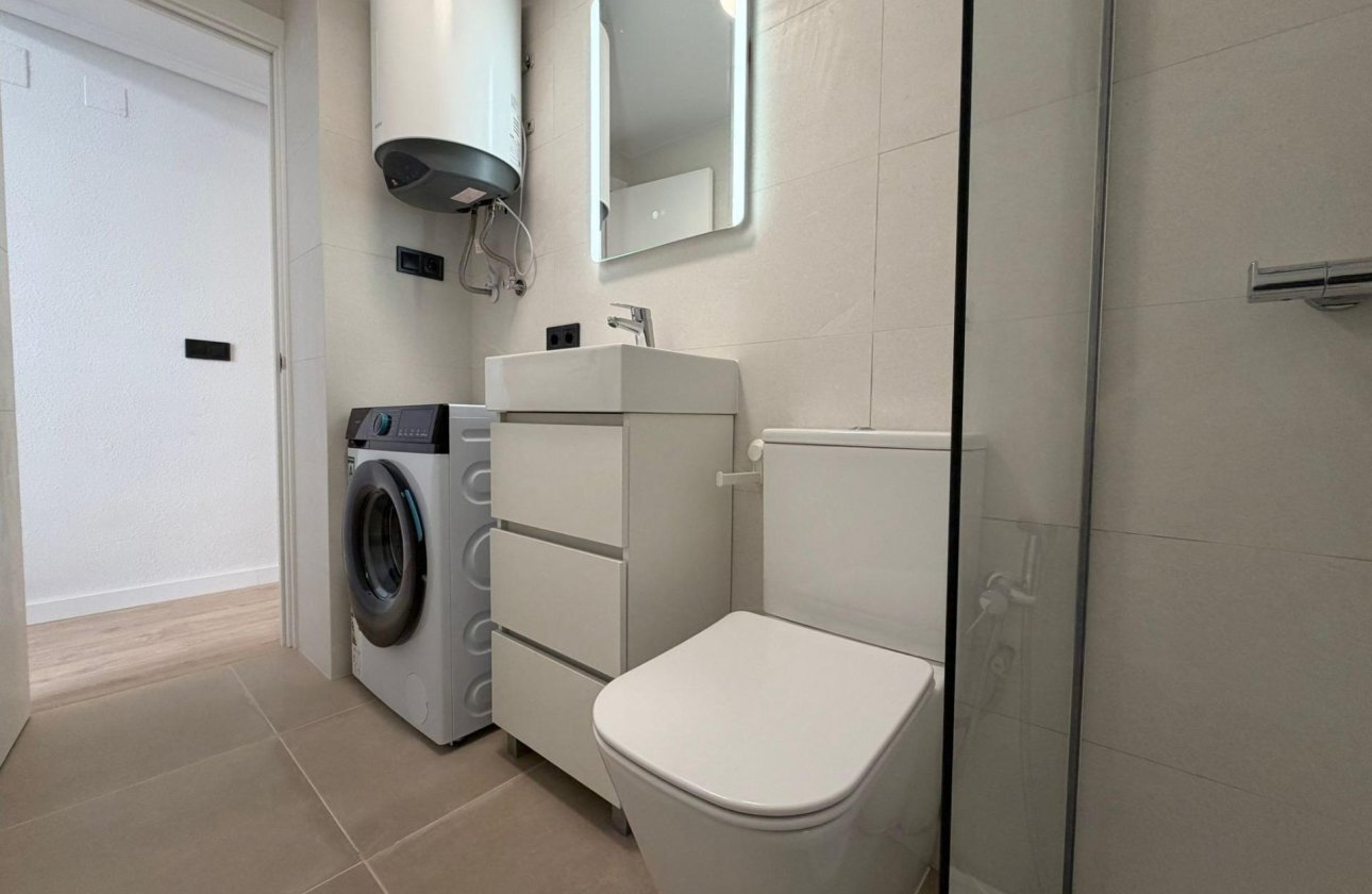 Resale - Apartment -
Torrevieja - Playa del Cura