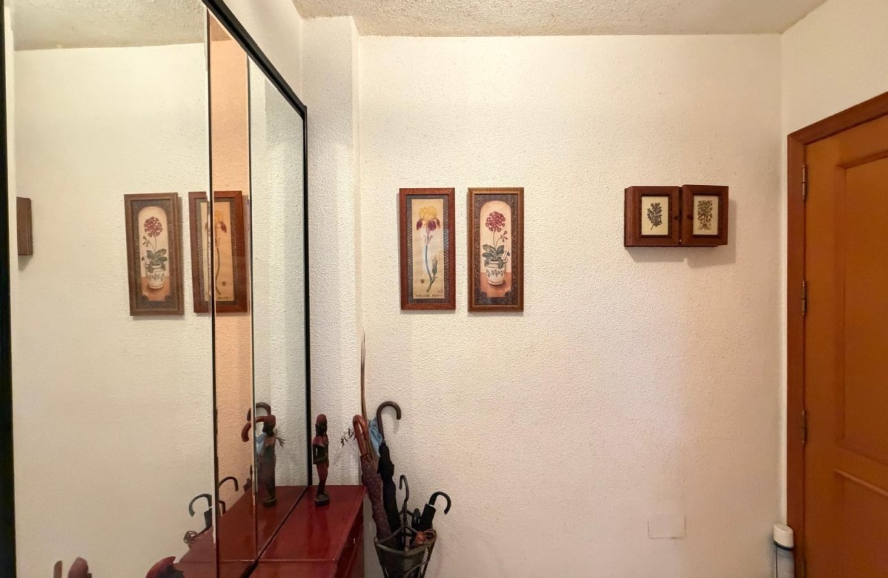 Resale - Apartment -
Torrevieja - Playa del Cura