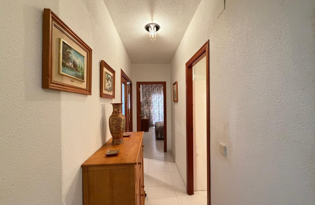 Resale - Apartment -
Torrevieja - Playa del Cura