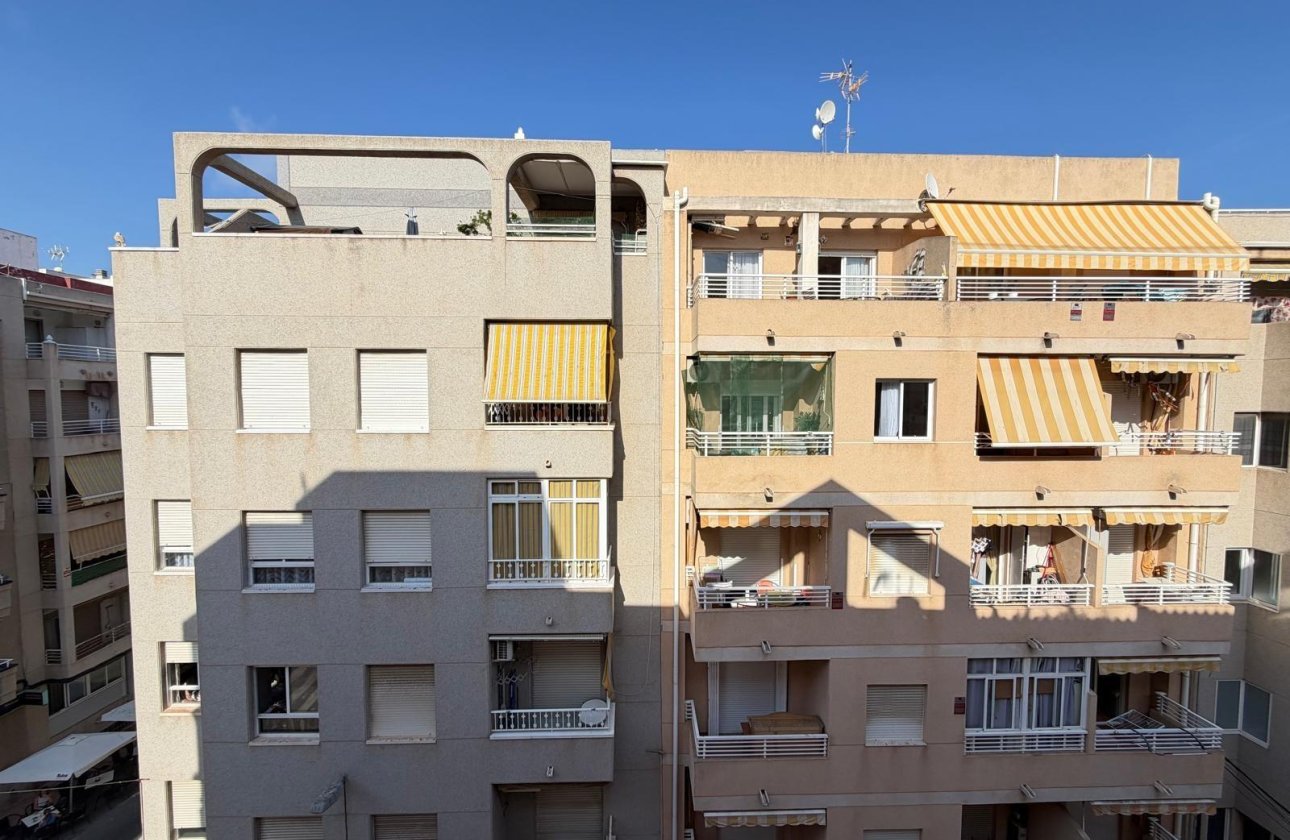 Resale - Apartment -
Torrevieja - Playa del Cura