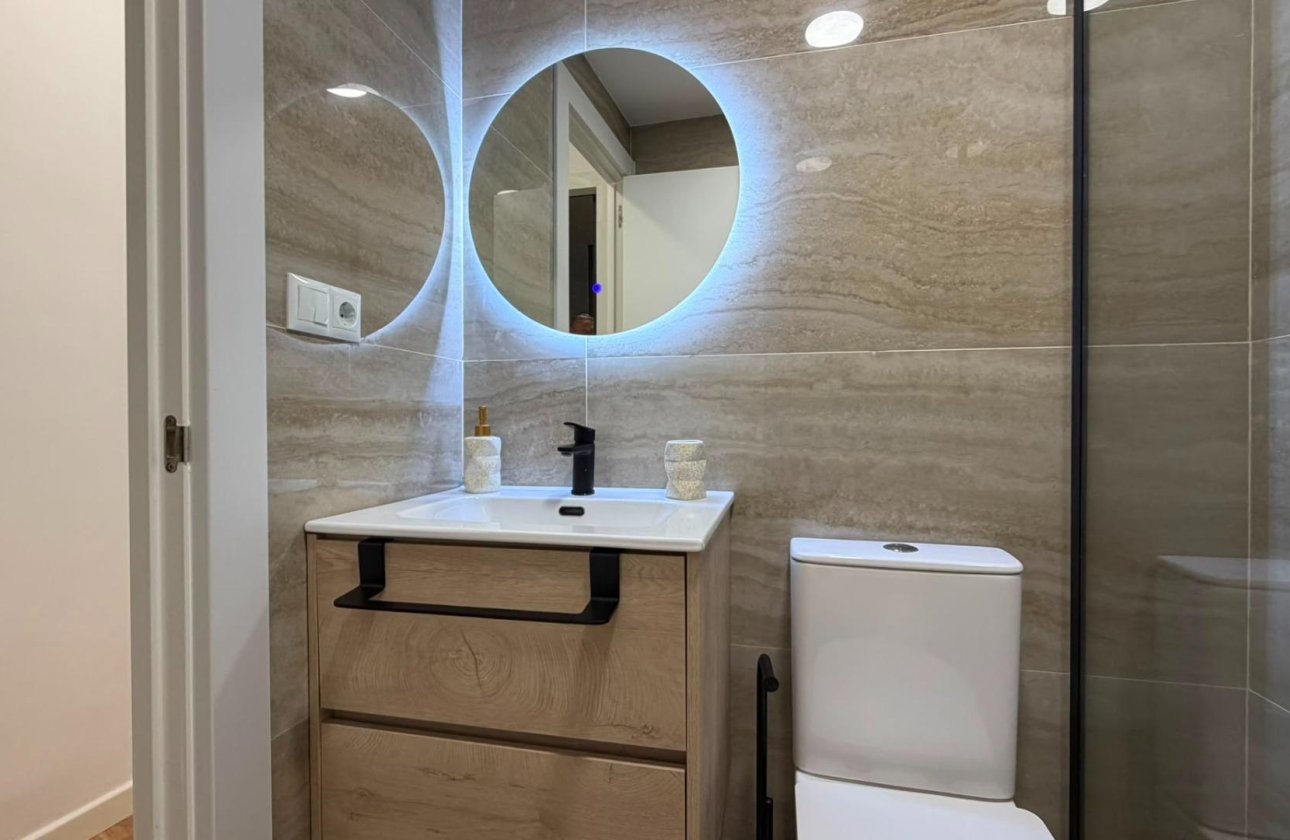 Resale - Apartment -
Torrevieja - Playa del Cura