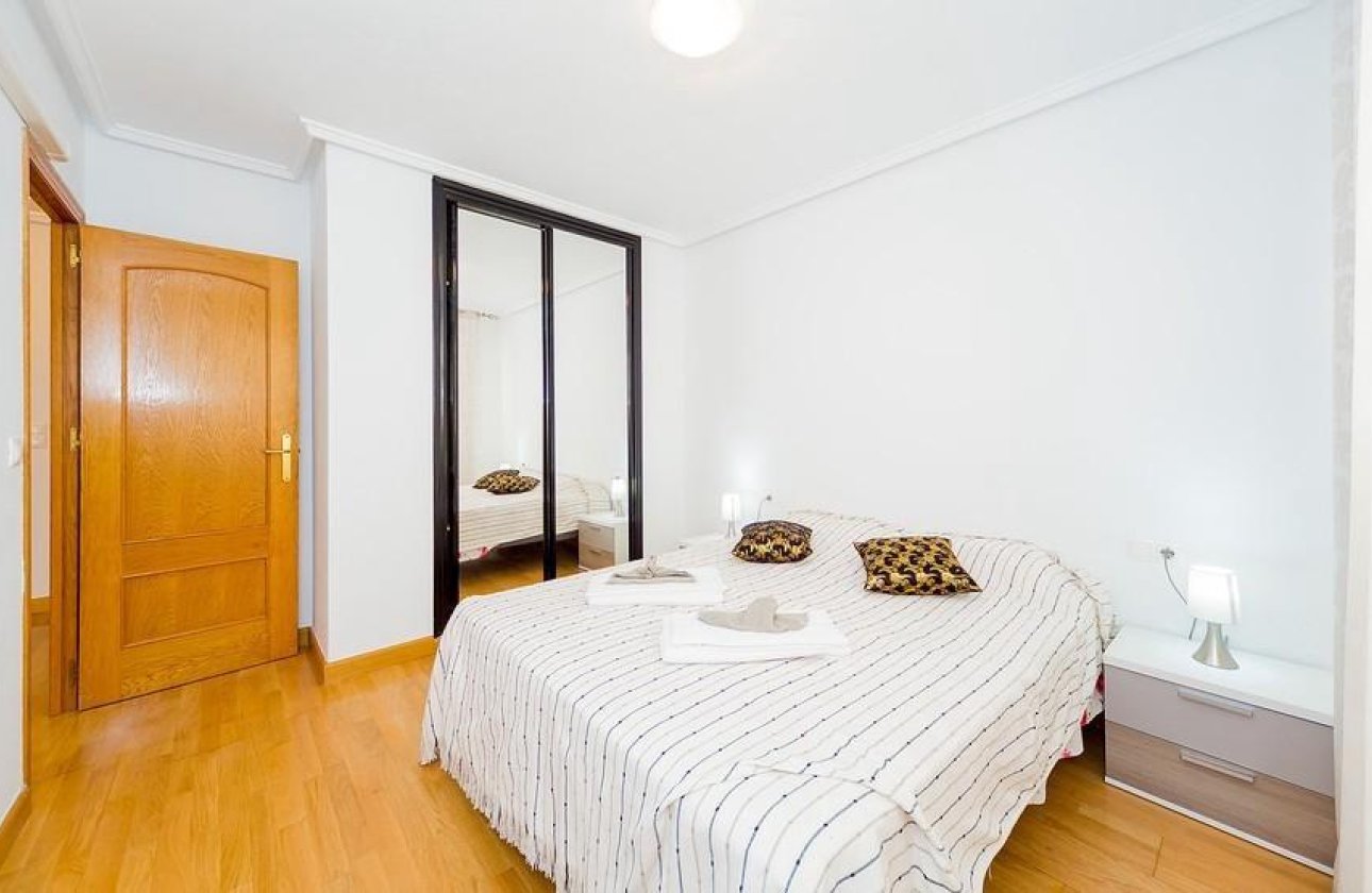 Resale - Apartment -
Torrevieja - Playa del Cura
