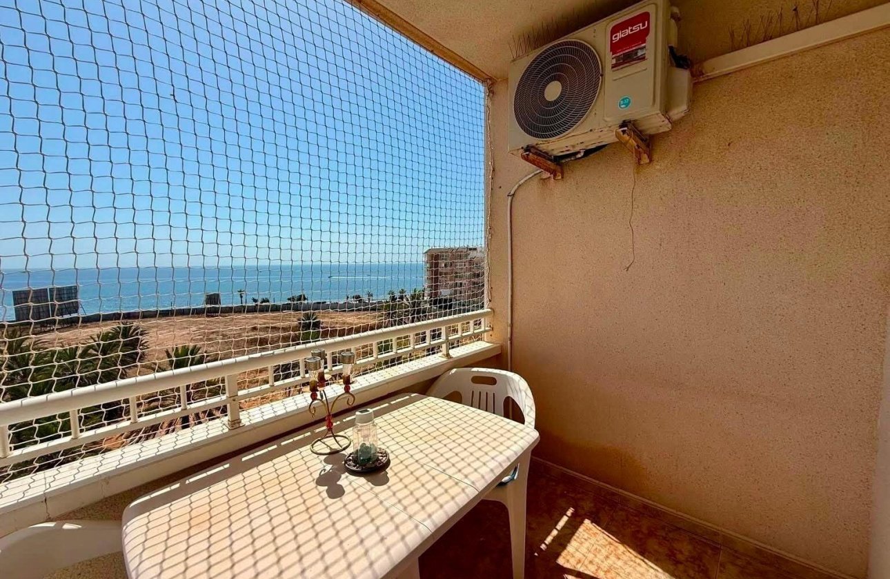 Resale - Apartment -
Torrevieja - Playa del Cura
