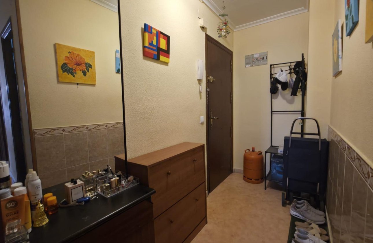 Resale - Apartment -
Torrevieja - Playa del Cura
