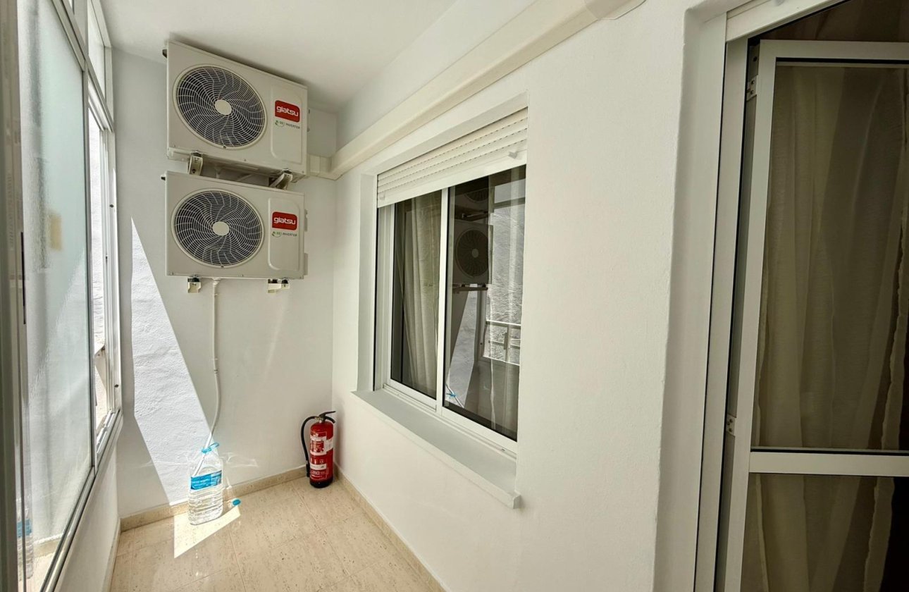 Resale - Apartment -
Torrevieja - Playa del Cura