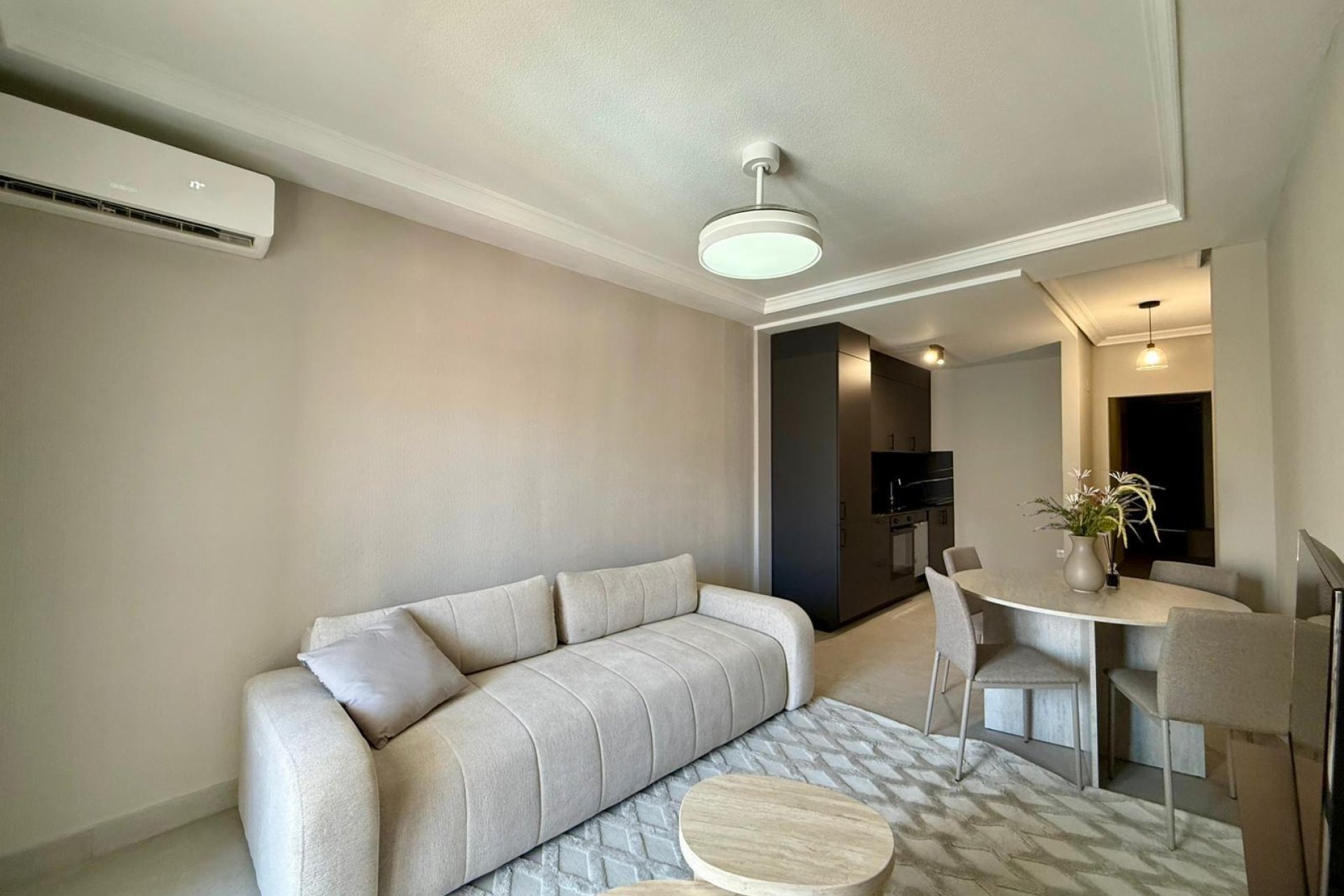 Resale - Apartment -
Torrevieja - Playa del Cura