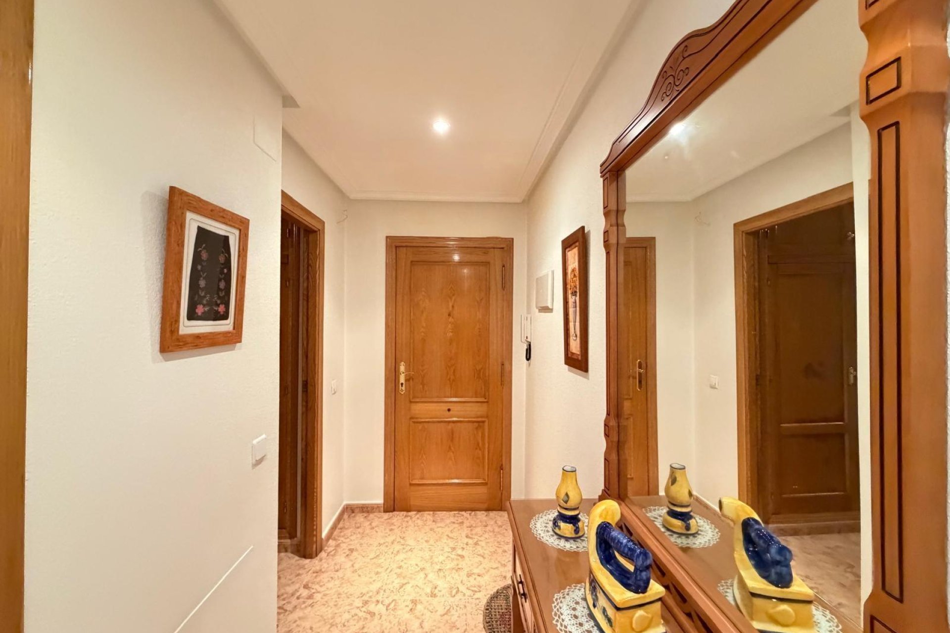 Resale - Apartment -
Torrevieja - Playa del Cura