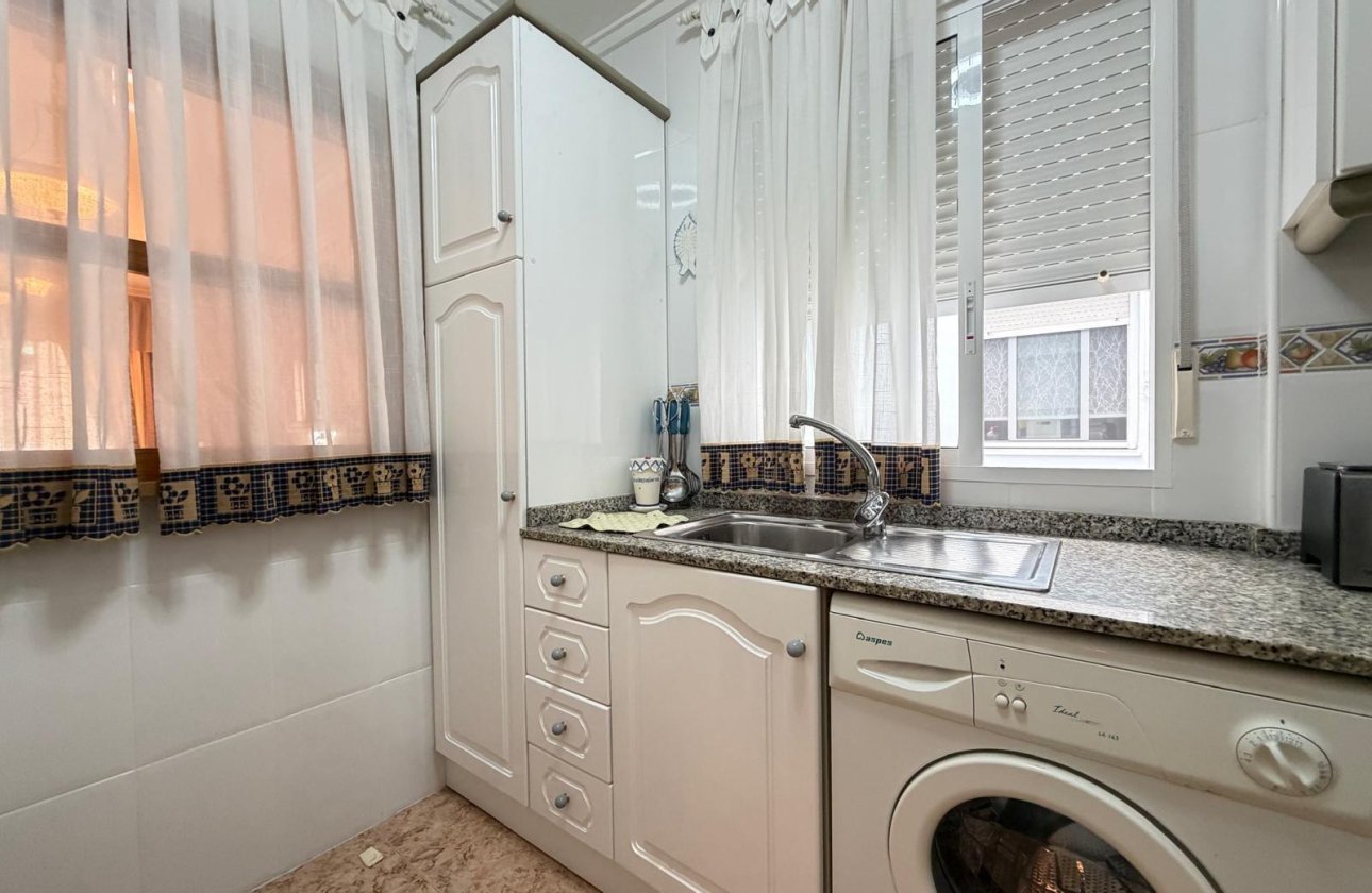 Resale - Apartment -
Torrevieja - Playa del Cura