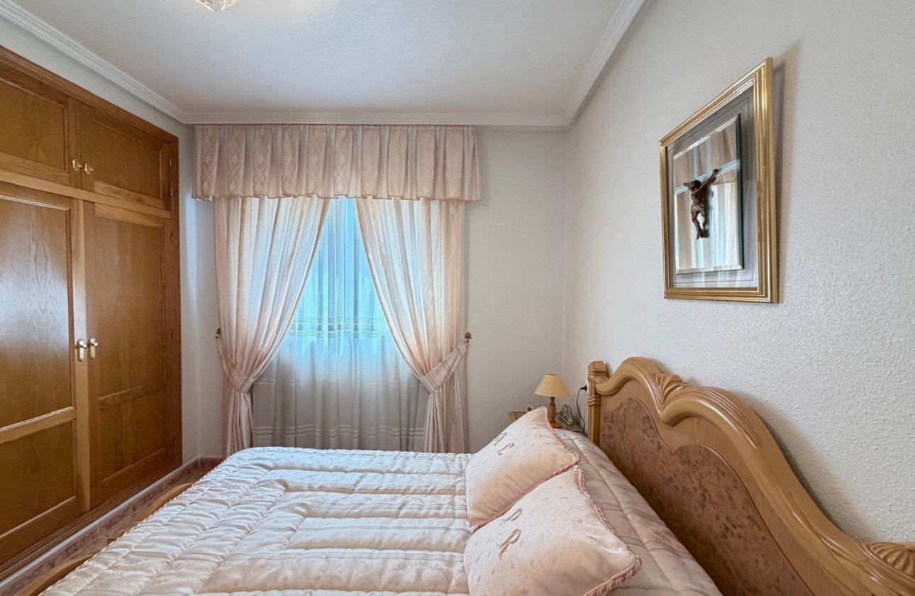 Resale - Apartment -
Torrevieja - Playa del Cura