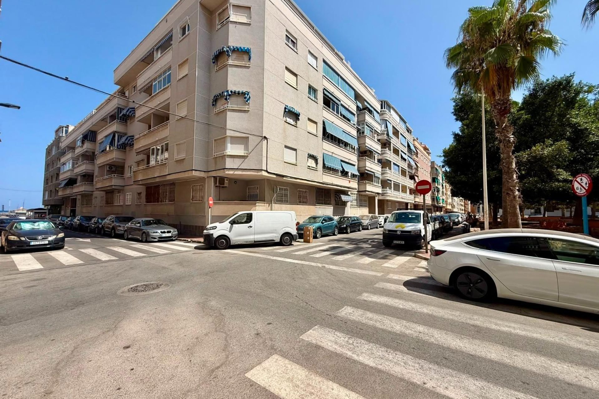 Resale - Apartment -
Torrevieja - Playa del Cura