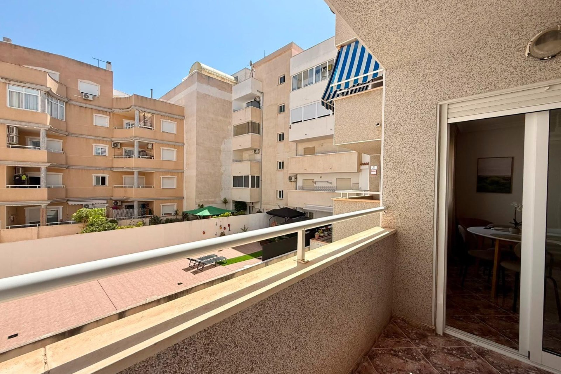 Resale - Apartment -
Torrevieja - Playa del Cura