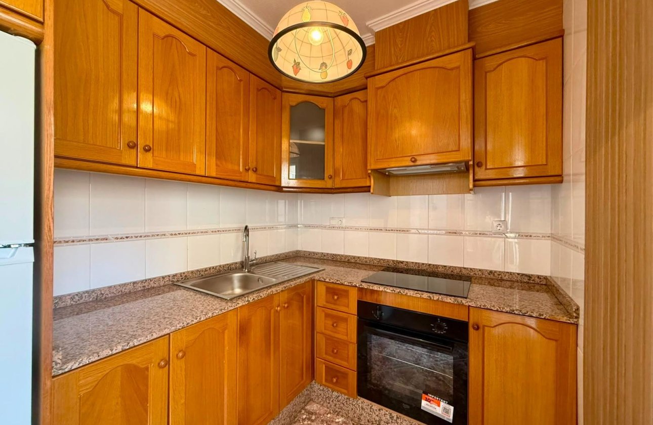 Resale - Apartment -
Torrevieja - Playa del Cura