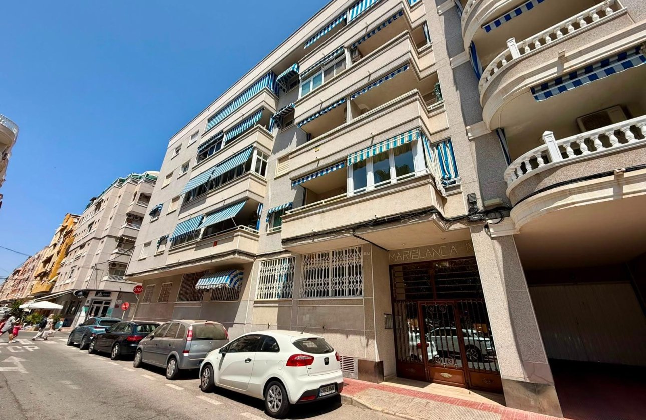 Resale - Apartment -
Torrevieja - Playa del Cura