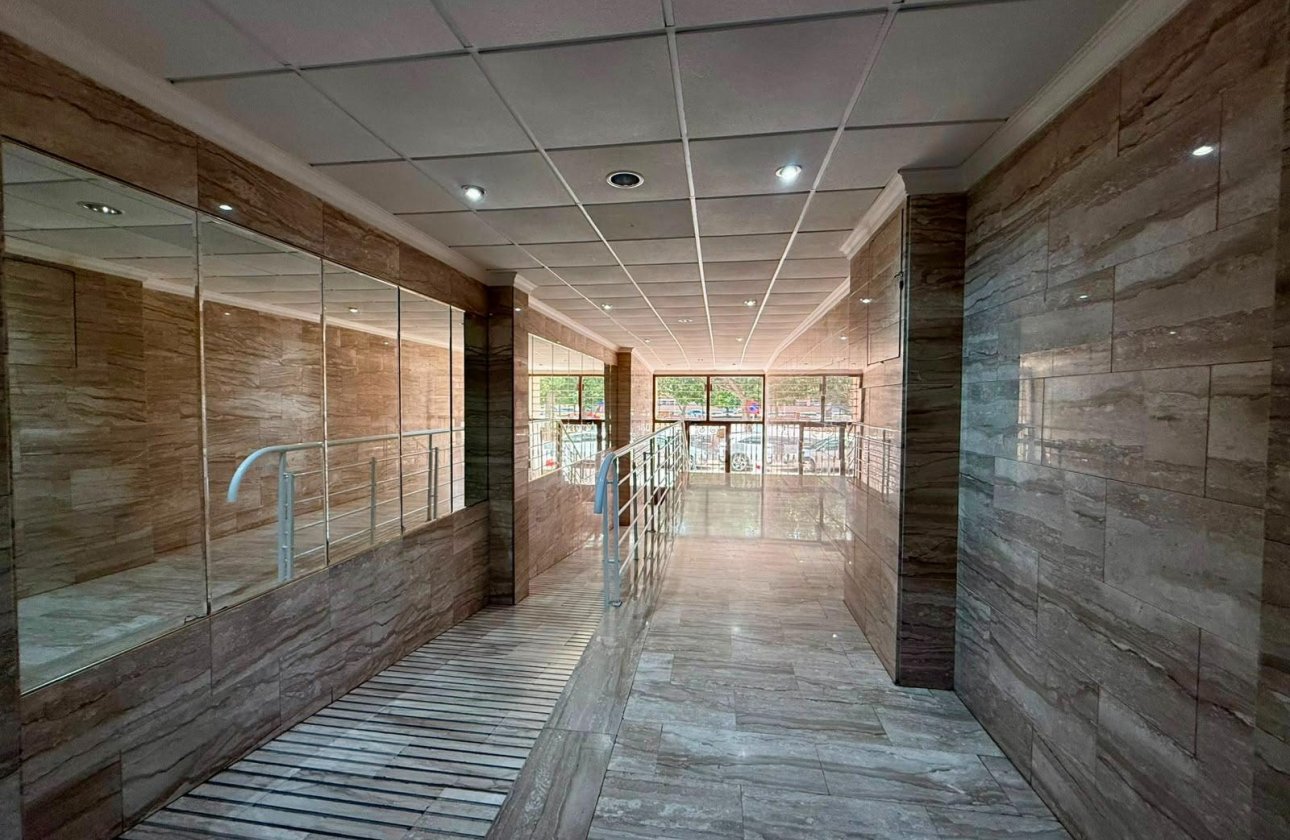 Resale - Apartment -
Torrevieja - Playa del Cura