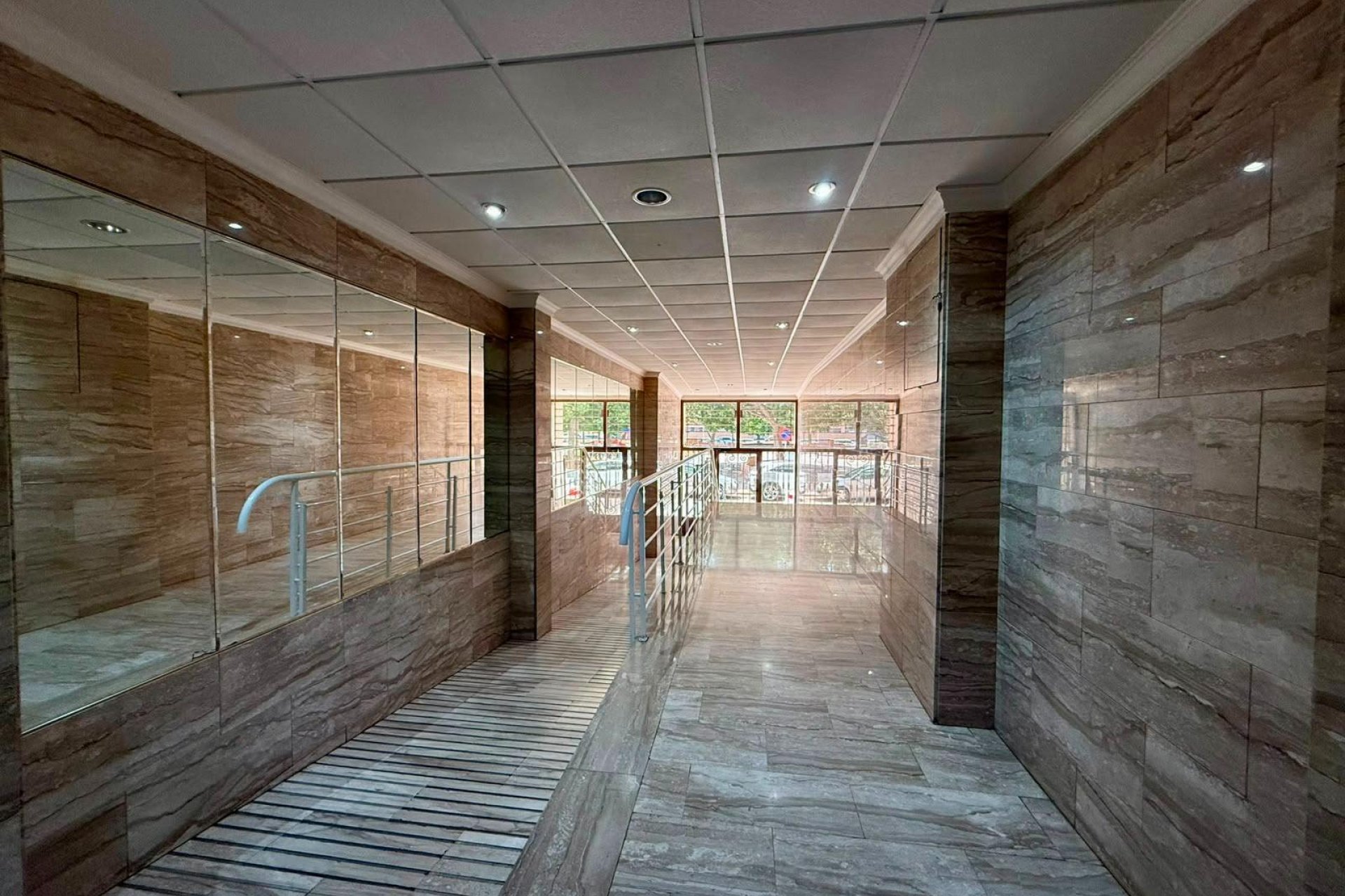 Resale - Apartment -
Torrevieja - Playa del Cura