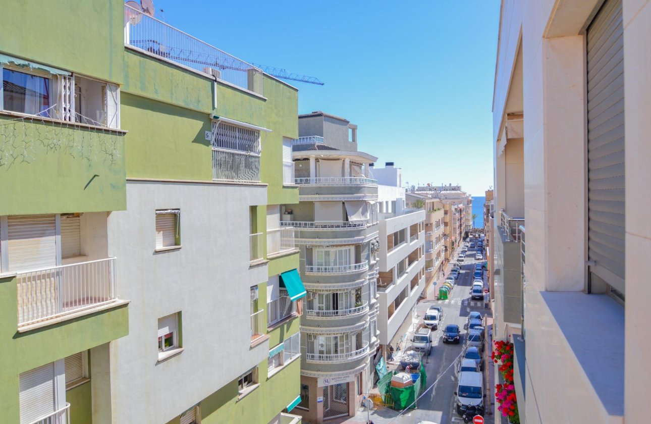 Resale - Apartment -
Torrevieja - Playa del Cura