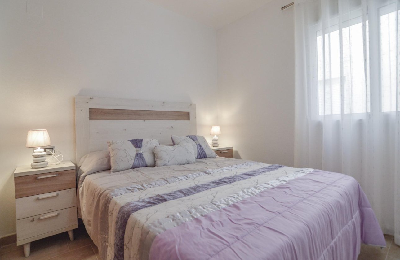 Resale - Apartment -
Torrevieja - Playa del Cura