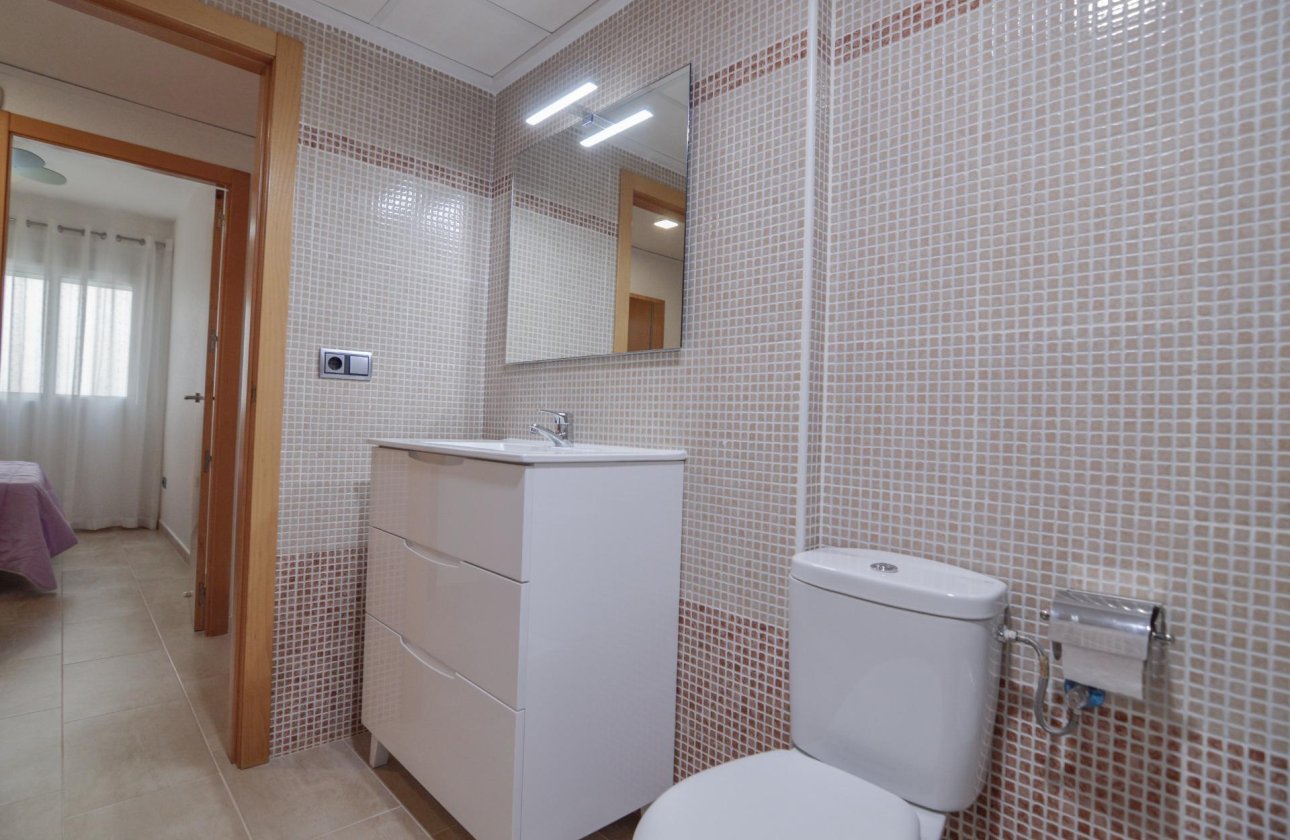 Resale - Apartment -
Torrevieja - Playa del Cura