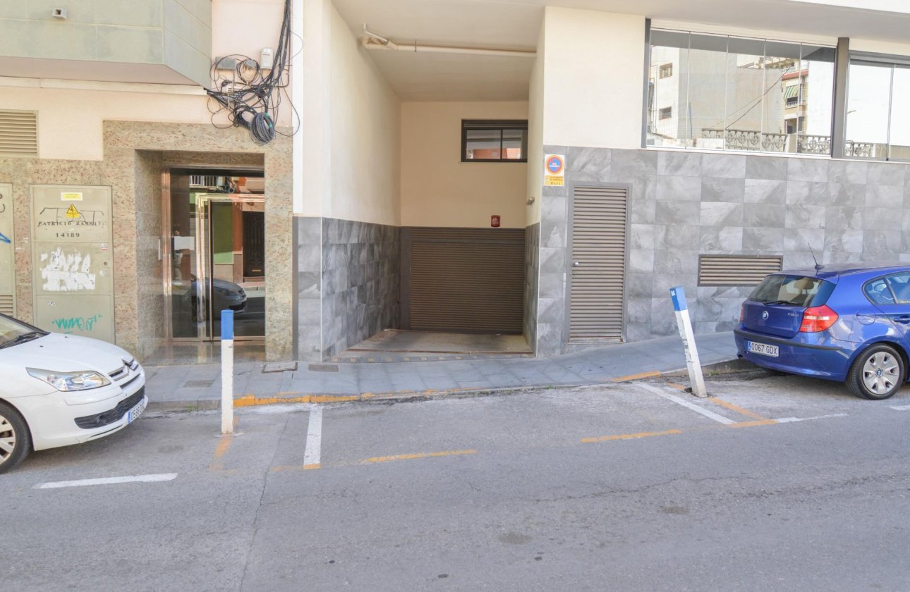 Resale - Apartment -
Torrevieja - Playa del Cura