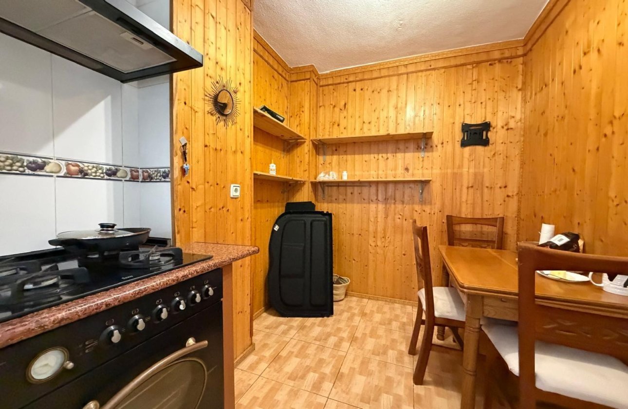 Resale - Apartment -
Torrevieja - Playa del Cura