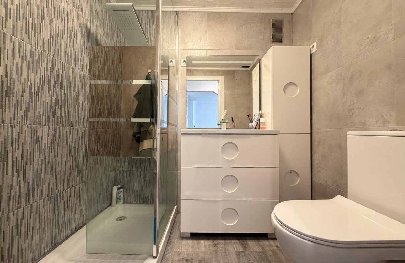 Resale - Apartment -
Torrevieja - Playa del Cura