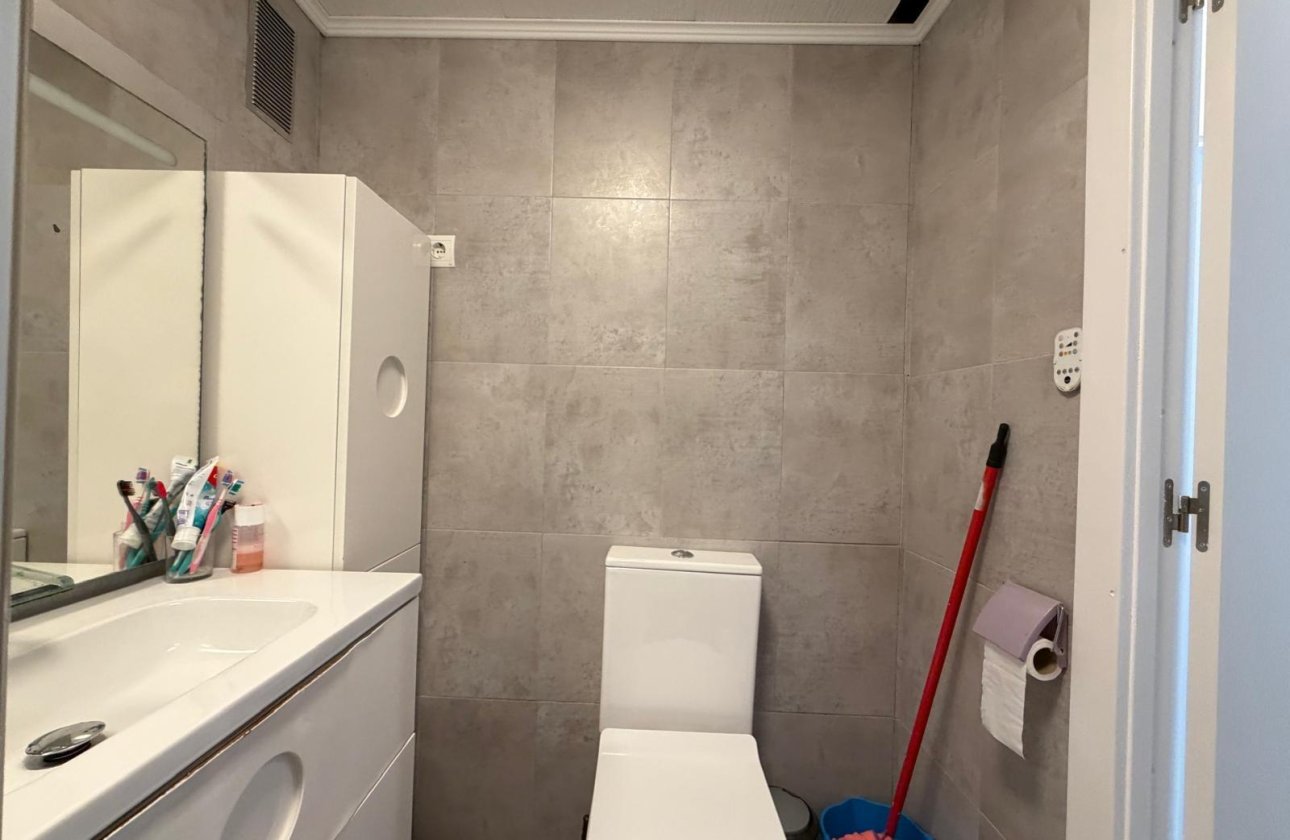 Resale - Apartment -
Torrevieja - Playa del Cura
