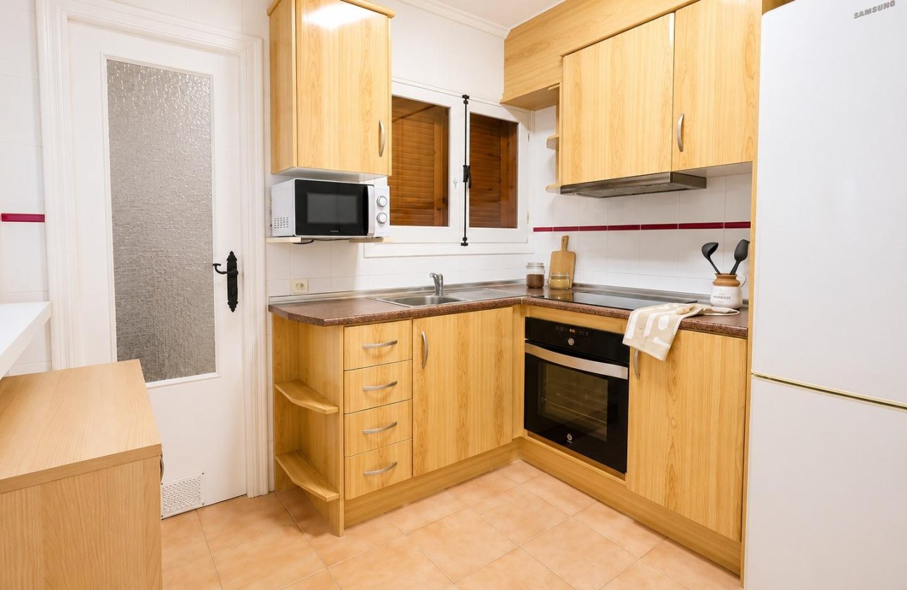 Resale - Apartment -
Torrevieja - Playa del Cura