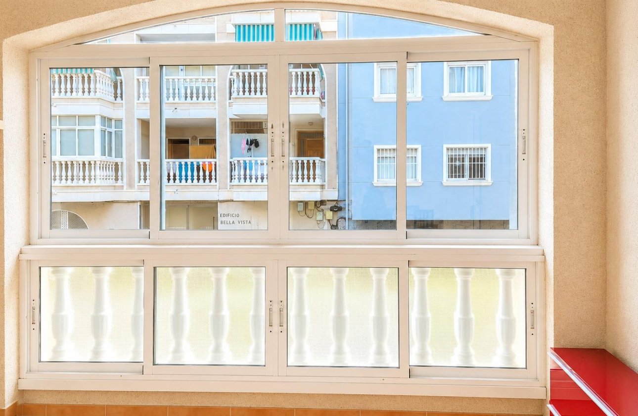 Resale - Apartment -
Torrevieja - Playa del Cura