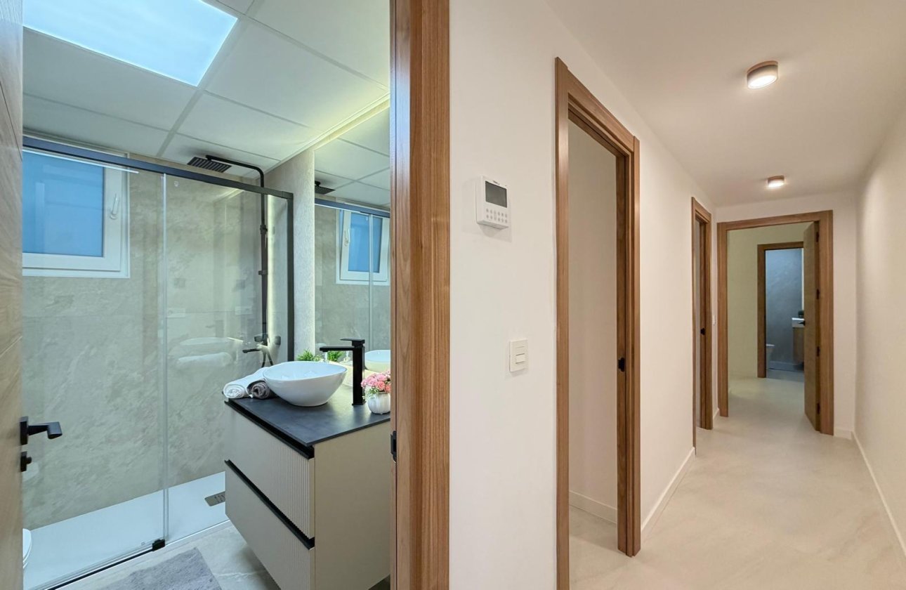 Resale - Apartment -
Torrevieja - Playa del Cura