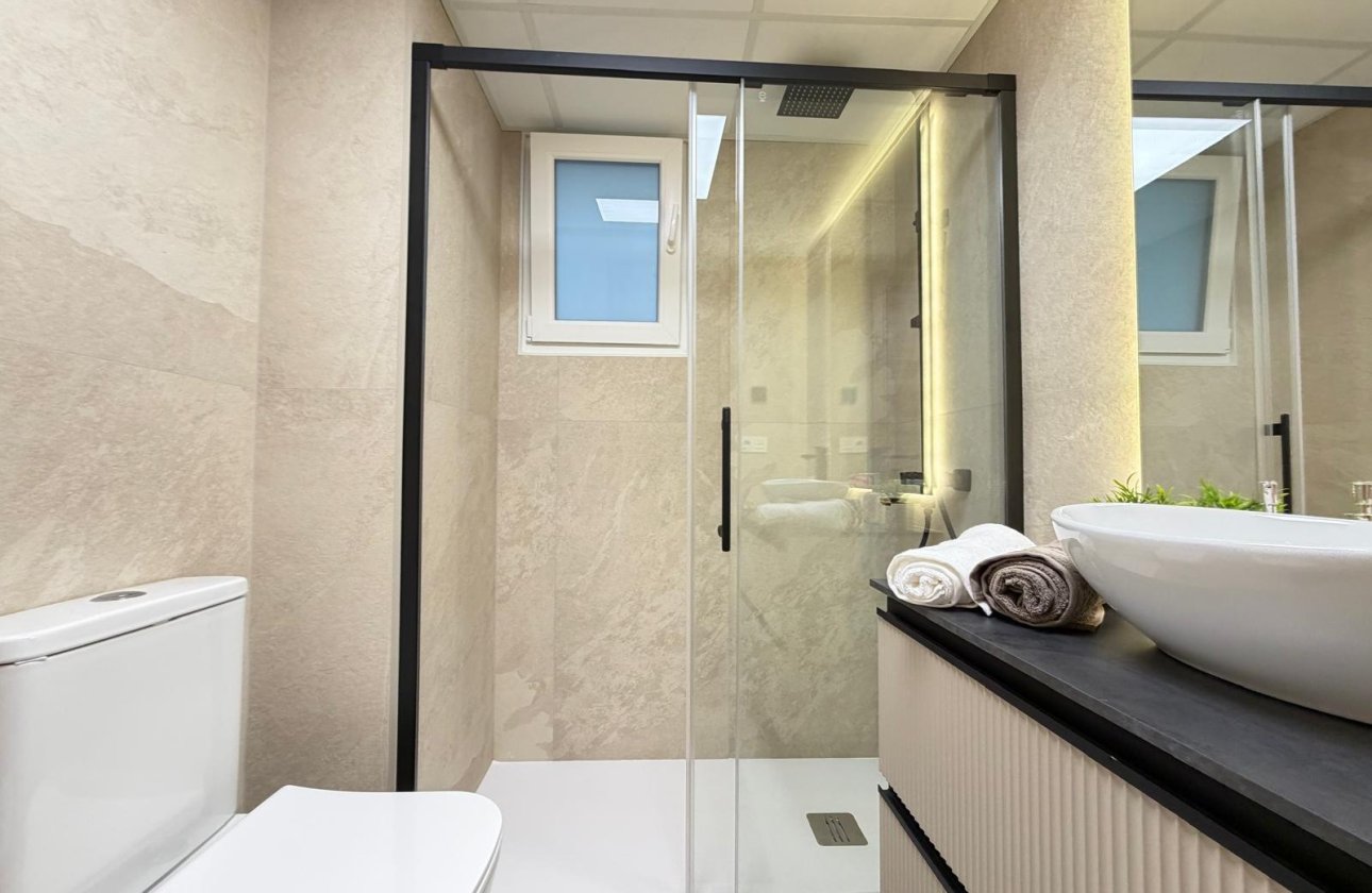 Resale - Apartment -
Torrevieja - Playa del Cura