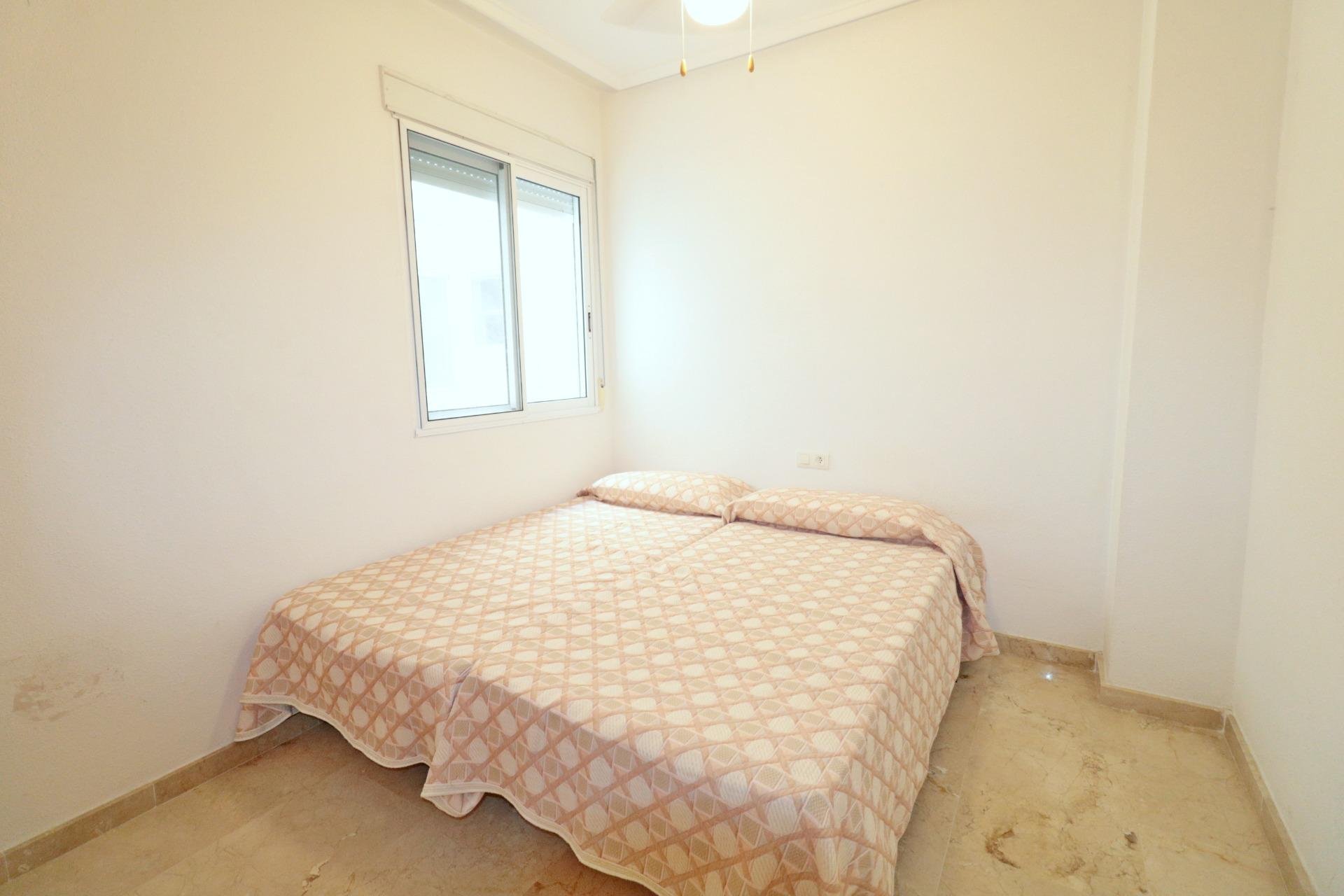 Resale - Apartment -
Torrevieja - Playa del Cura