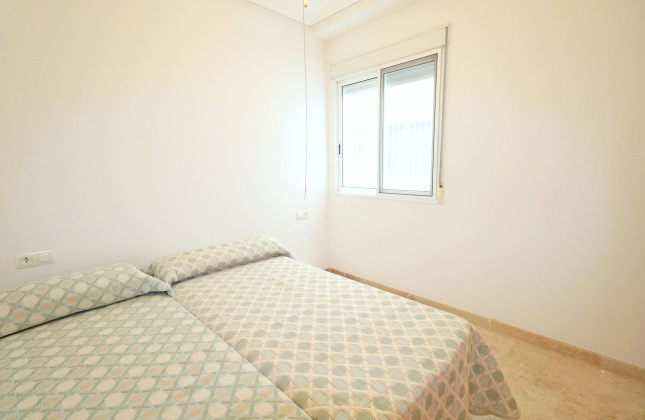 Resale - Apartment -
Torrevieja - Playa del Cura