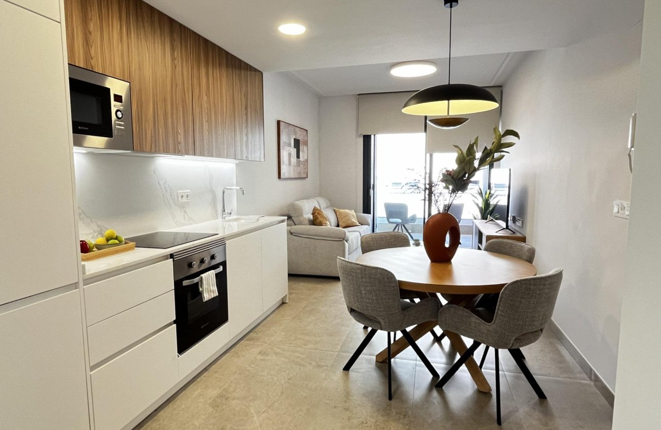 Resale - Apartment -
Torrevieja - Playa del Cura