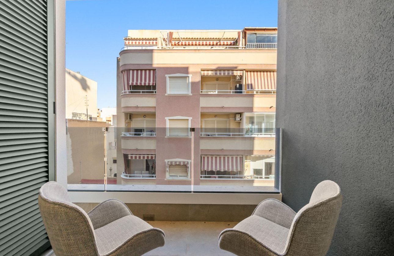 Resale - Apartment -
Torrevieja - Playa del Cura